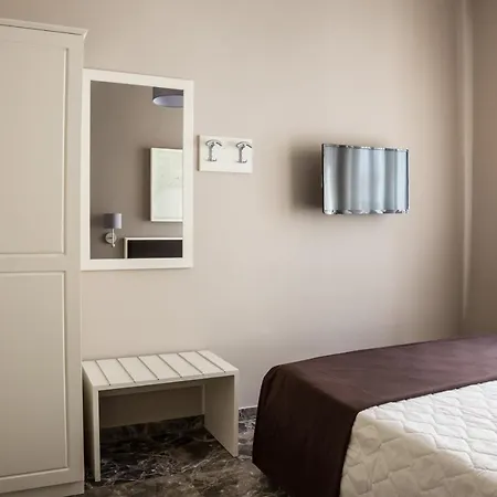 Bed & Breakfast Faro Bianco Dependance 4*