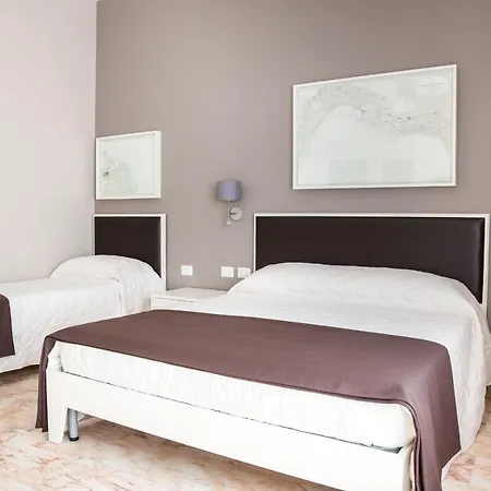 Faro Bianco Dependance Bed & Breakfast 4*
