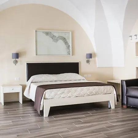Bed & Breakfast Faro Bianco Dependance Gallipoli