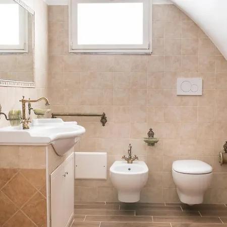 Faro Bianco Dependance Bed & Breakfast