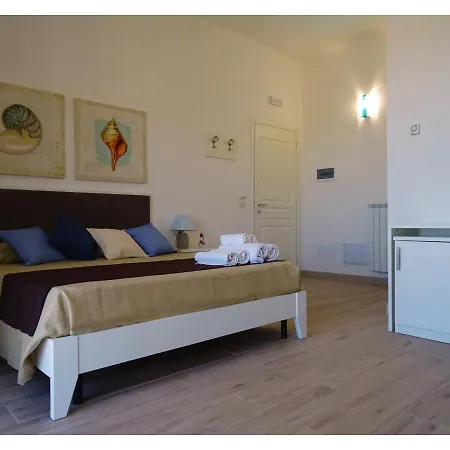 Faro Bianco Dependance Bed & Breakfast Gallipoli