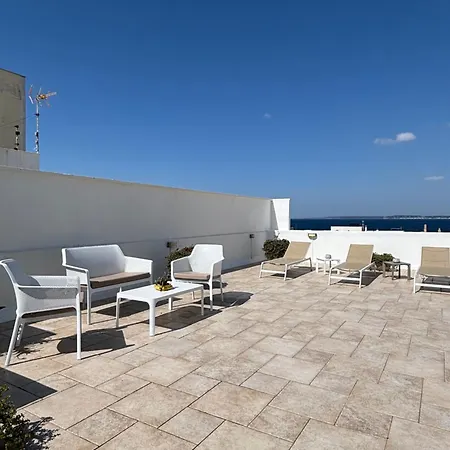 B&B Faro Bianco Dependance 4*