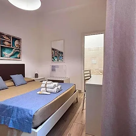 Couette-café Faro Bianco Dependance 4*