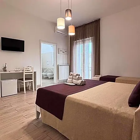 Faro Bianco Dependance Couette-café 4*