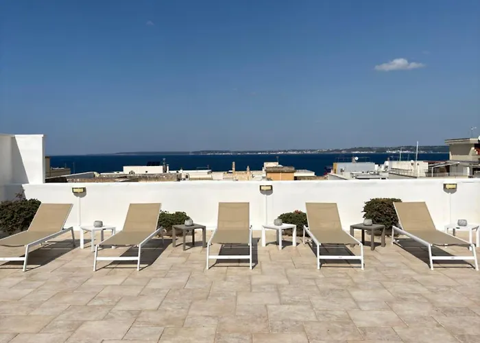 Faro Bianco Dependance Bed & Breakfast