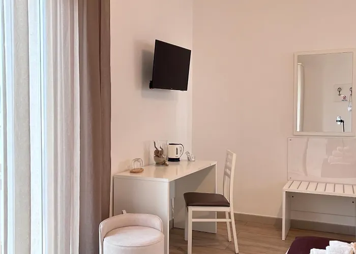 Faro Bianco Dependance Oda ve Kahvaltı 4*